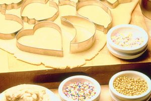 NATIONAL COOKIE CUTTER WEEK IS IN DECEMBER 1-7