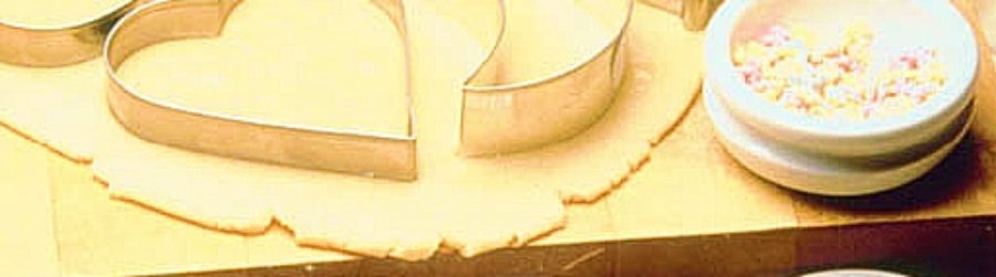 NATIONAL COOKIE CUTTER WEEK IS IN DECEMBER 1-7