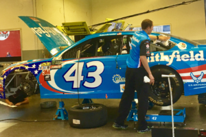 THE KING WINS HIS FIRST OF SEVEN DAYTONA 500s