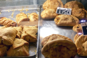 FOODYS BE ON ALERT ITS NATIONAL EMPANADA DAY