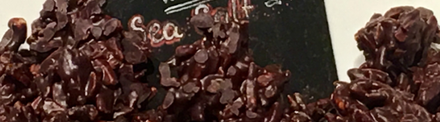 BITTERSWEET CHOCOLATE WITH ALMONDS DAY