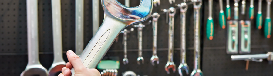 HAND TOOL COMPANIES PROMOTE THEIR BRAND WITH A COOLNECKWEAR SAFETY COOLING PRODUCT